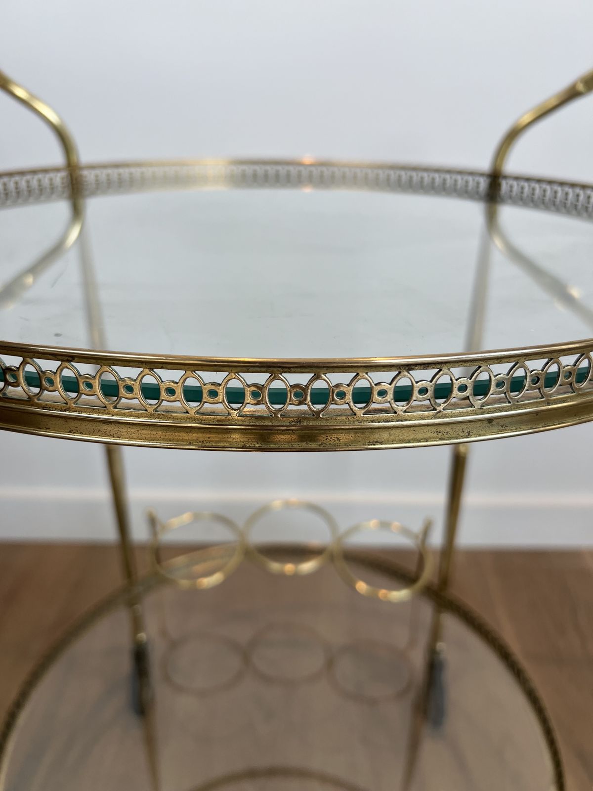 photo vinterior Round Brass Trolley In The Style Of Maison Jansen