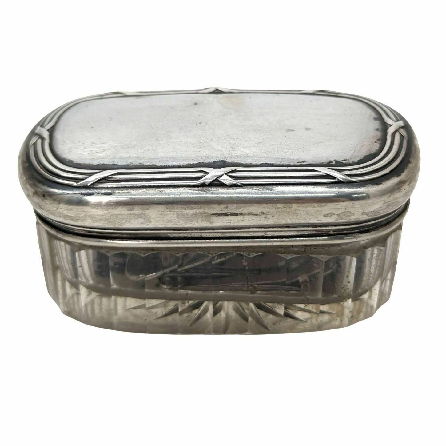 photo furniture Toiletry Kit With Crystal Bottles And Silver Stoppers