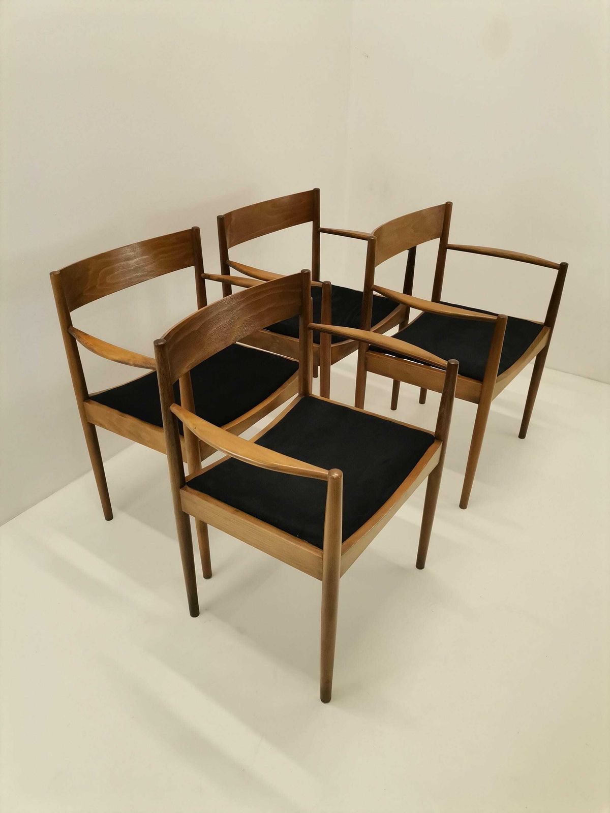 Set Of 4 Modern Dining Chairs / Danish Design Dining Chair Set / Mid Century Desk Chair photo 1398.0