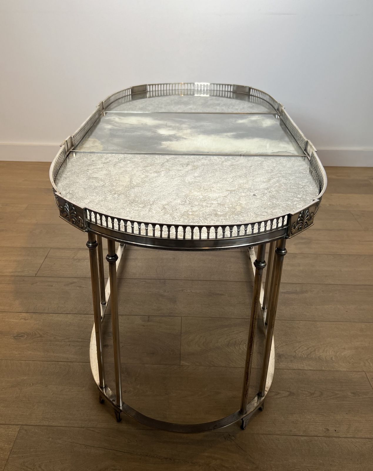photo buy Neoclassical Style Coffee Table In Silver Metal And Aged Mirror Tops