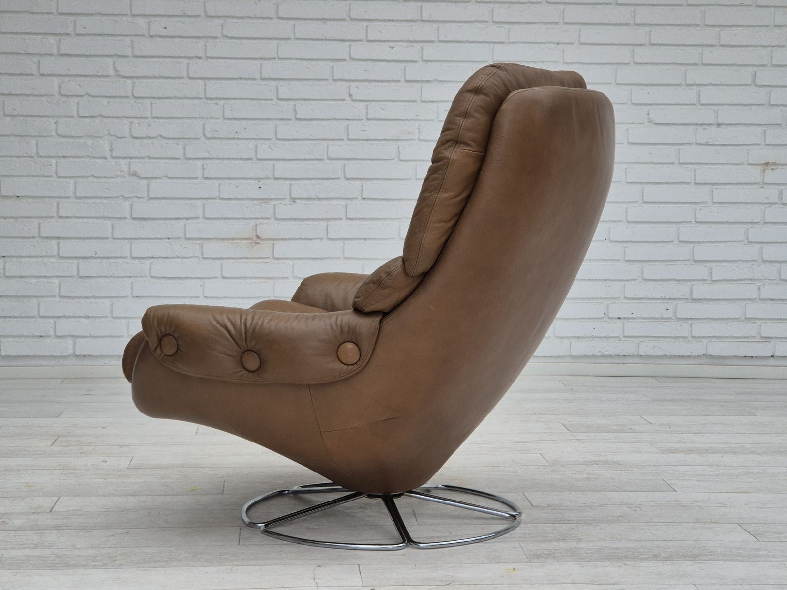1970s, Scandinavian Swivel Chair, Original Condition, Brown Furniture Leather. photo 1450.0