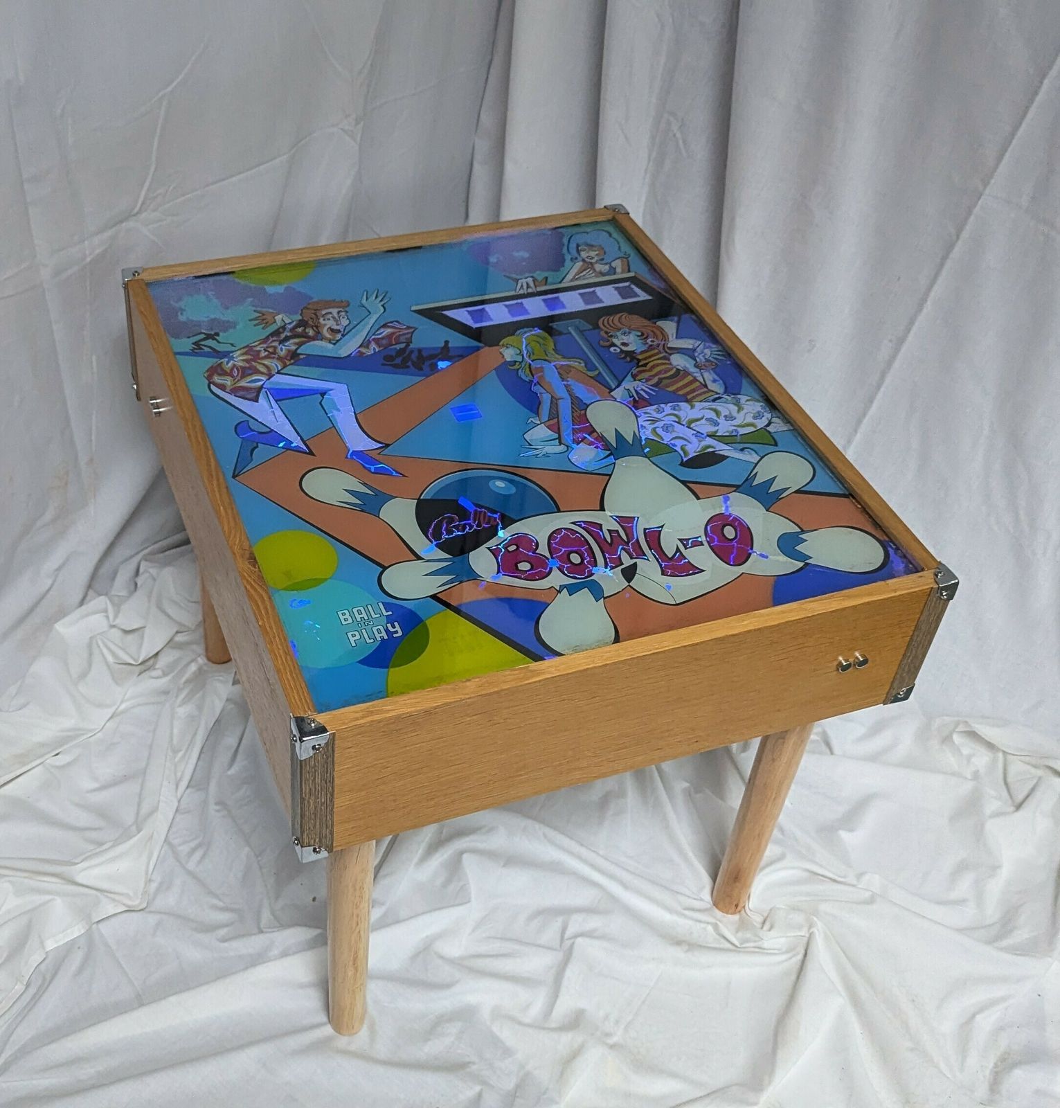 Pinball Backglass Table