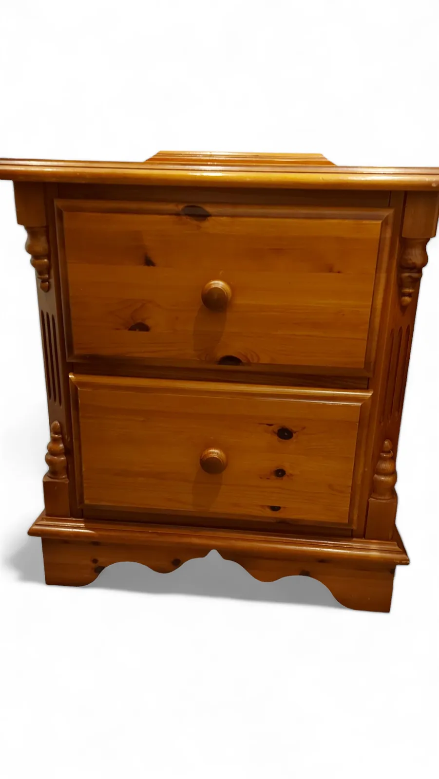 Pair English Country Windsor Pine Farmhouse Large Bedside Tables Oka Lombok photo Furniture