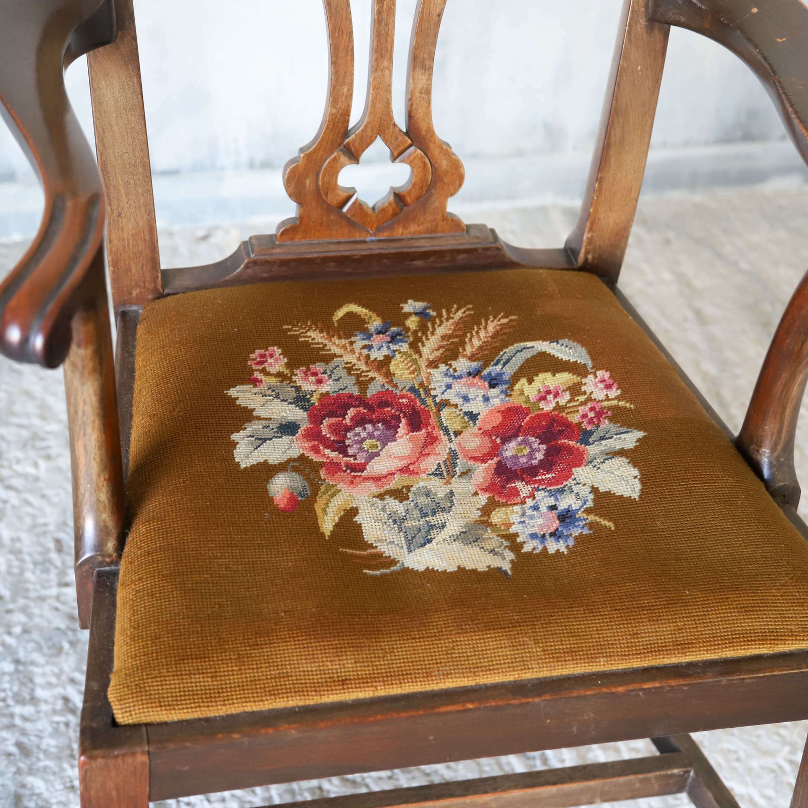 photo furniture English Regency Period Country House Style Chair With Tapestry Seat