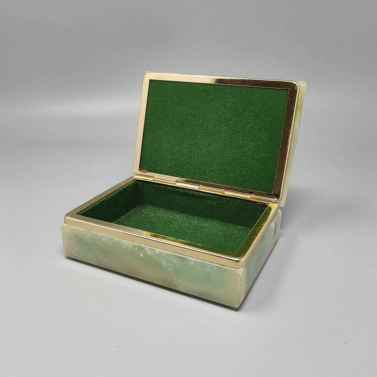 1960s Astonishing Box In Onyx. Made In Italy photo vinterior