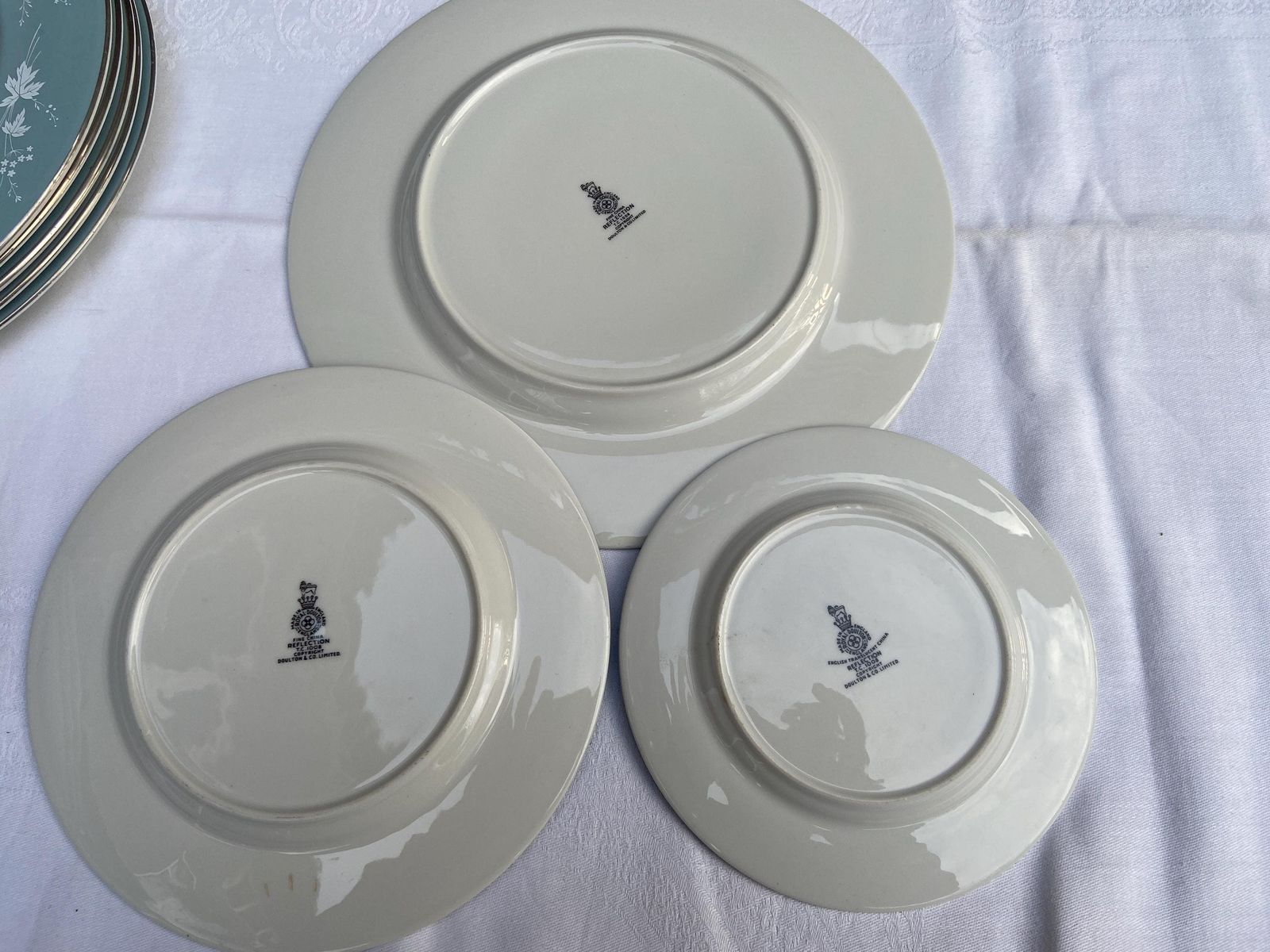 photo for sale Mid Century Reflection Royal Doulton Dinner Service   83 Pieces   Vgc   Blue Grey Floral Pattern With White