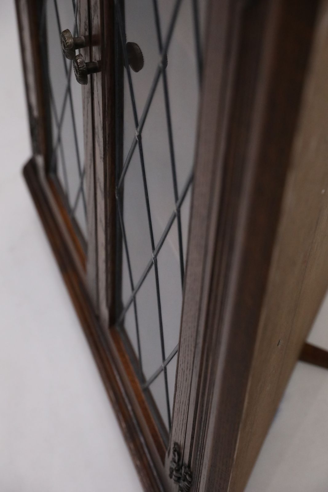 Old Charm Oak Hanging Corner Display Cabinet Tudor Brown #1914 Free Uk Delivery photo 237.0