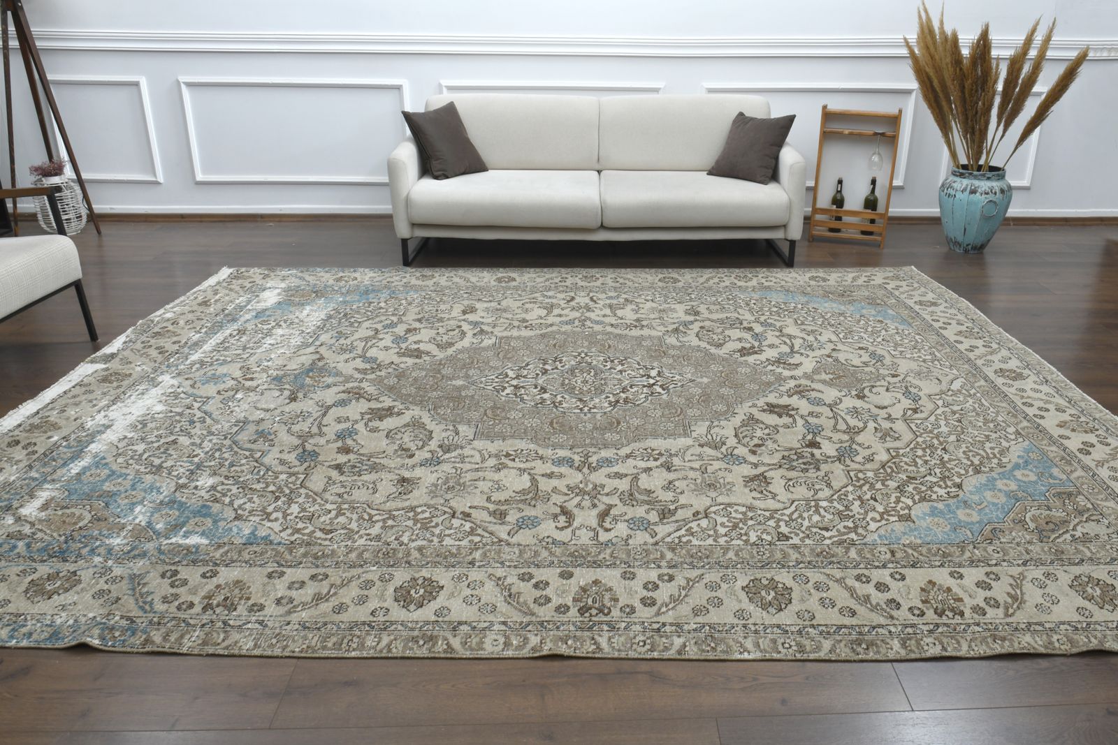 Oversized Vintage Turkish Rug, Oushak Area Rugs, Handmade Wool Carpet photo for sale