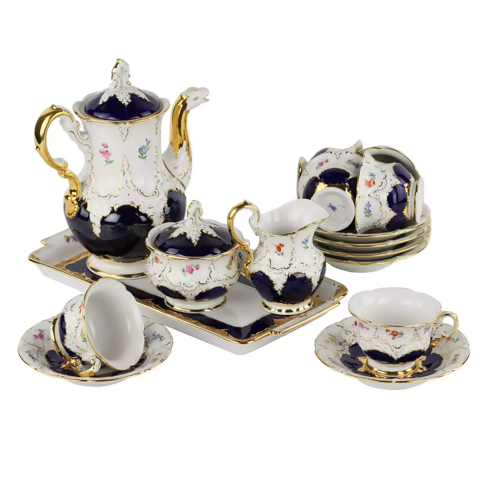 Luxurious Porcelain Mocha Service For Six Meissen B Form. 20th Century. photo furniture