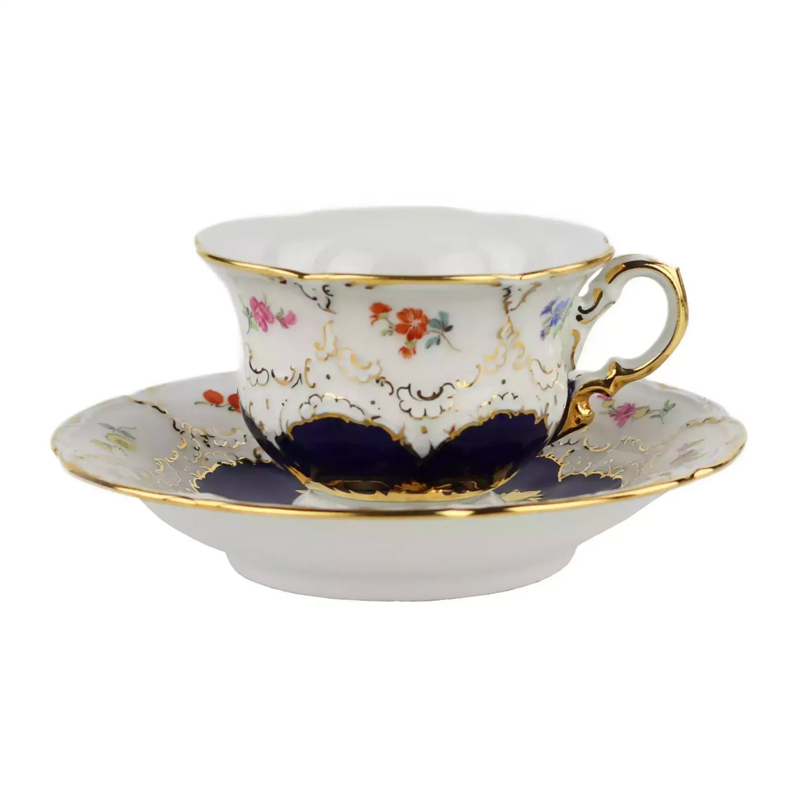 Luxurious Porcelain Mocha Service For Six Meissen B Form. 20th Century. photo vinterior