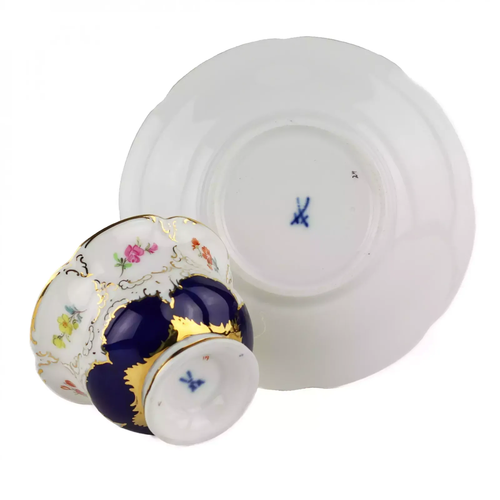 Luxurious Porcelain Mocha Service For Six Meissen B Form. 20th Century. photo vintage
