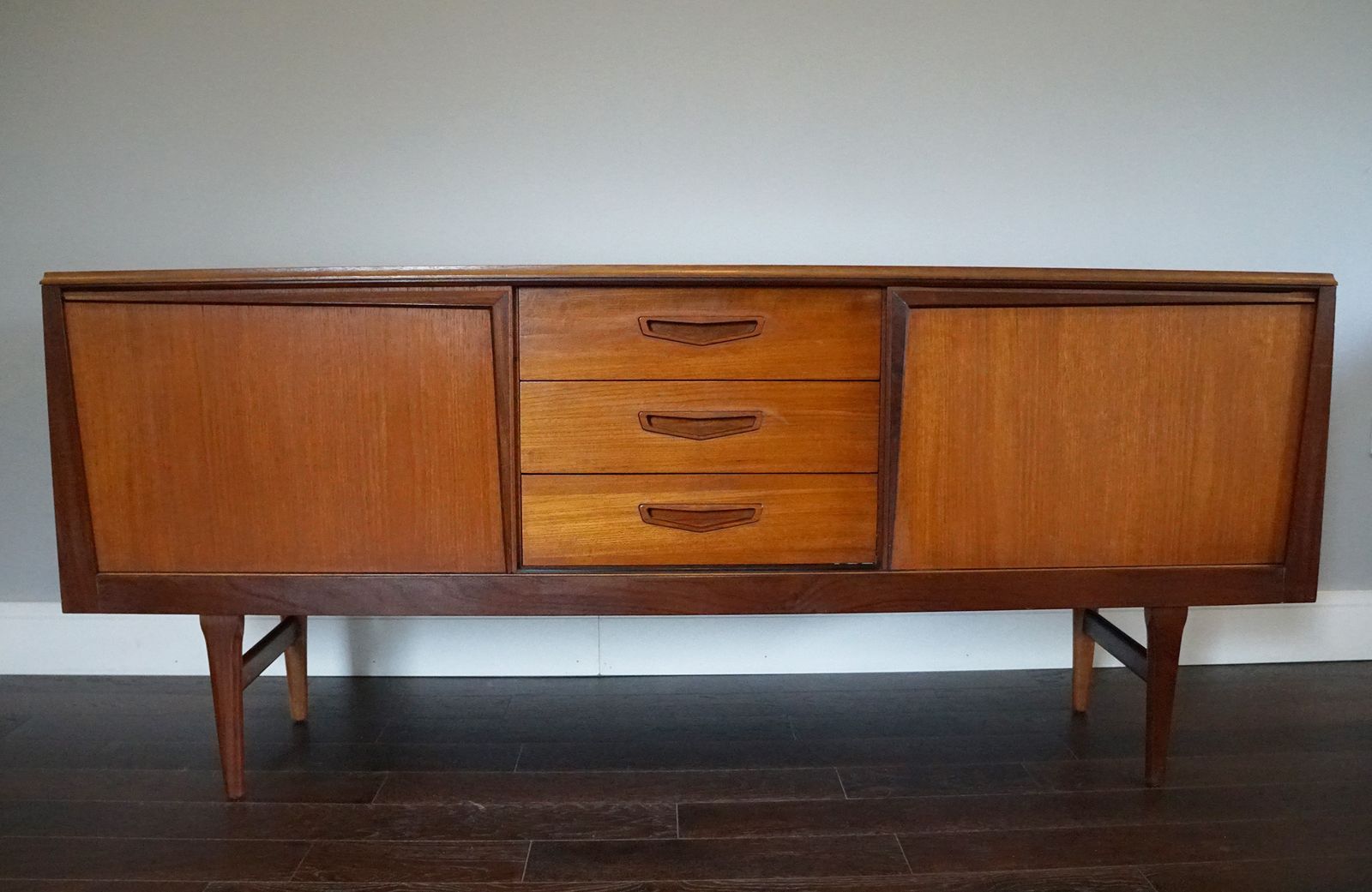 Elliots Of Newbury Sideboard In Teak photo furniture