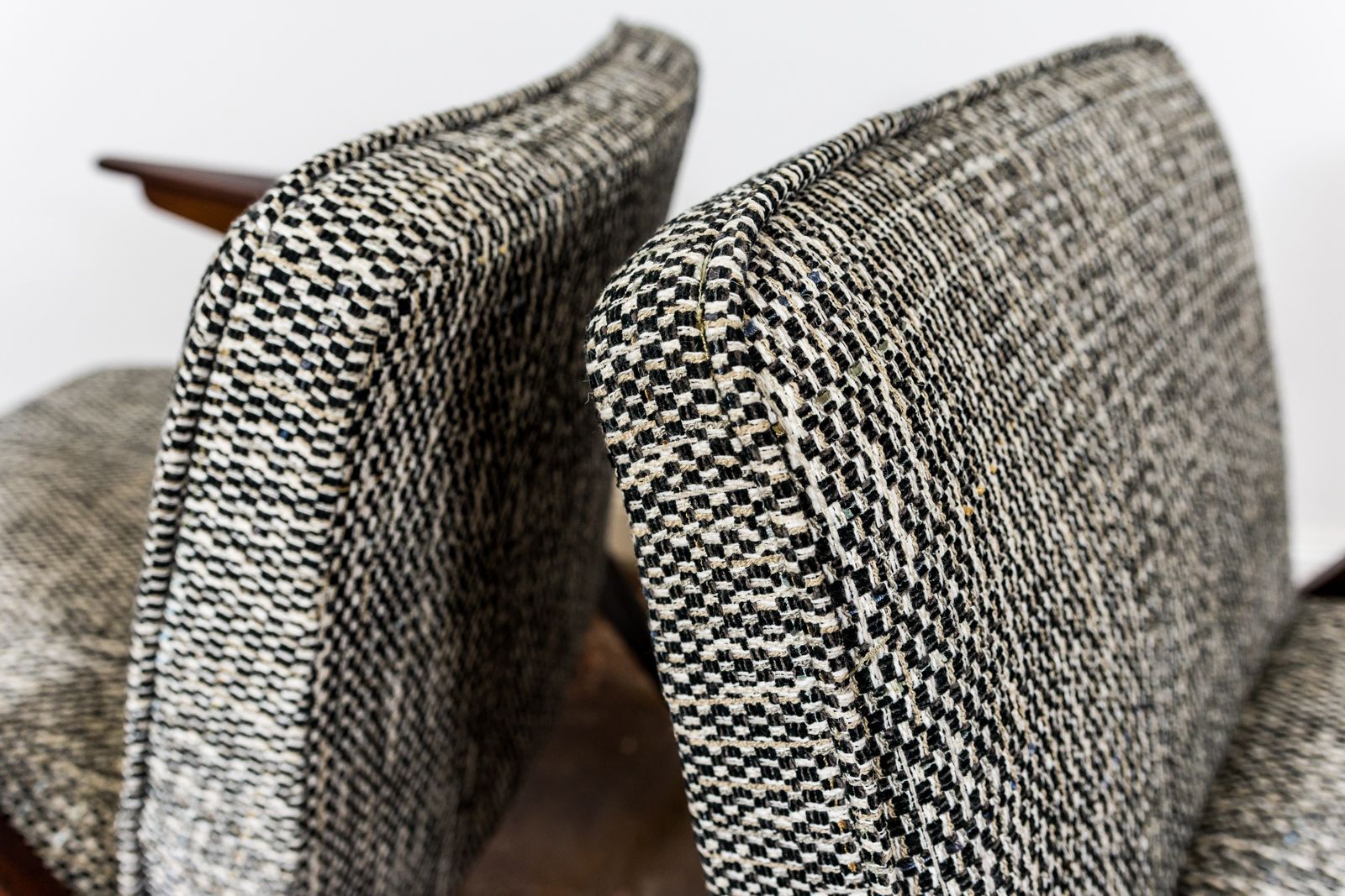 Customizable Pair Of Restored Mid Century "Bunny" Armchairs, 1970's photo vinterior