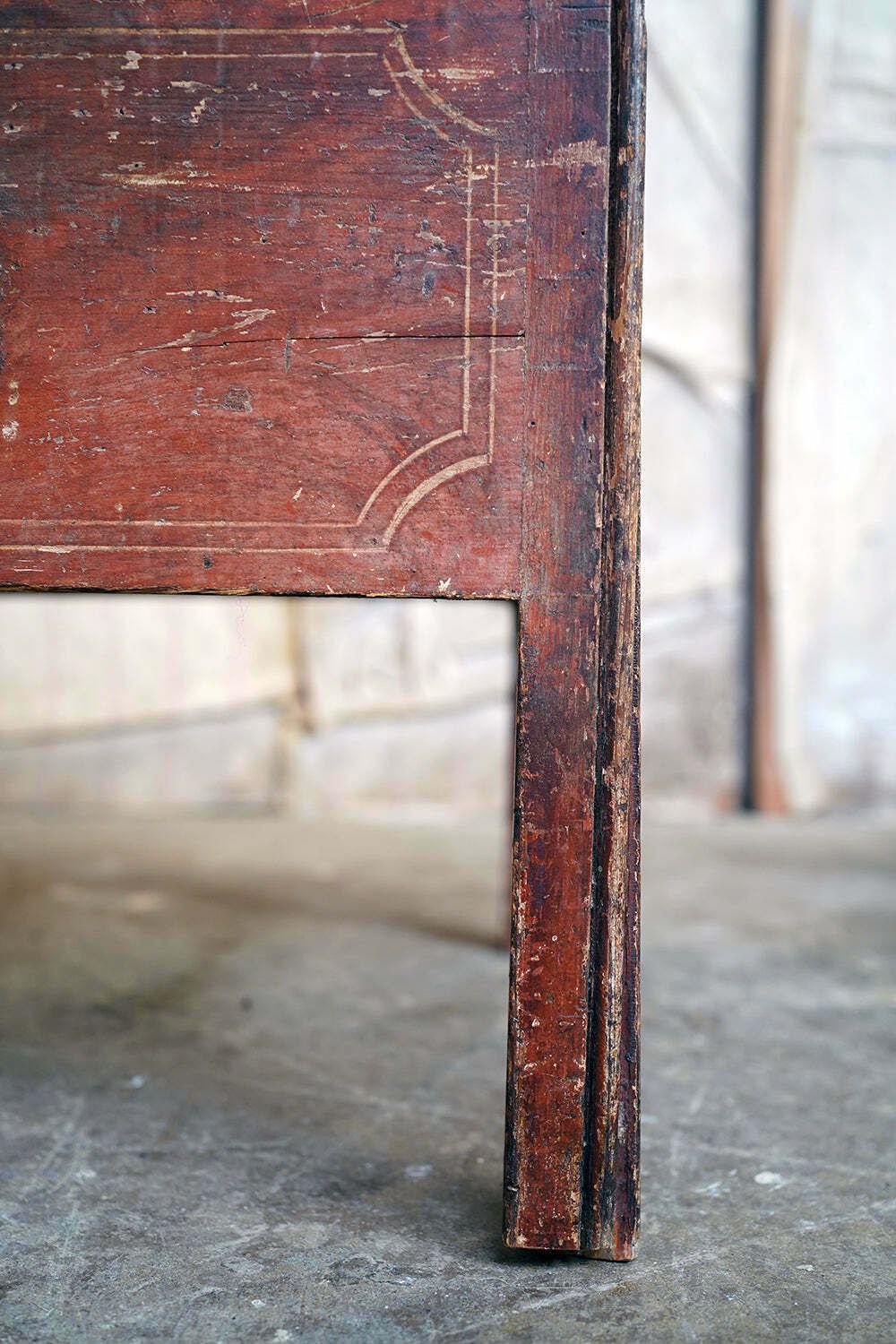 photo vinterior A George III Painted Pine Bedside Commode C.1780