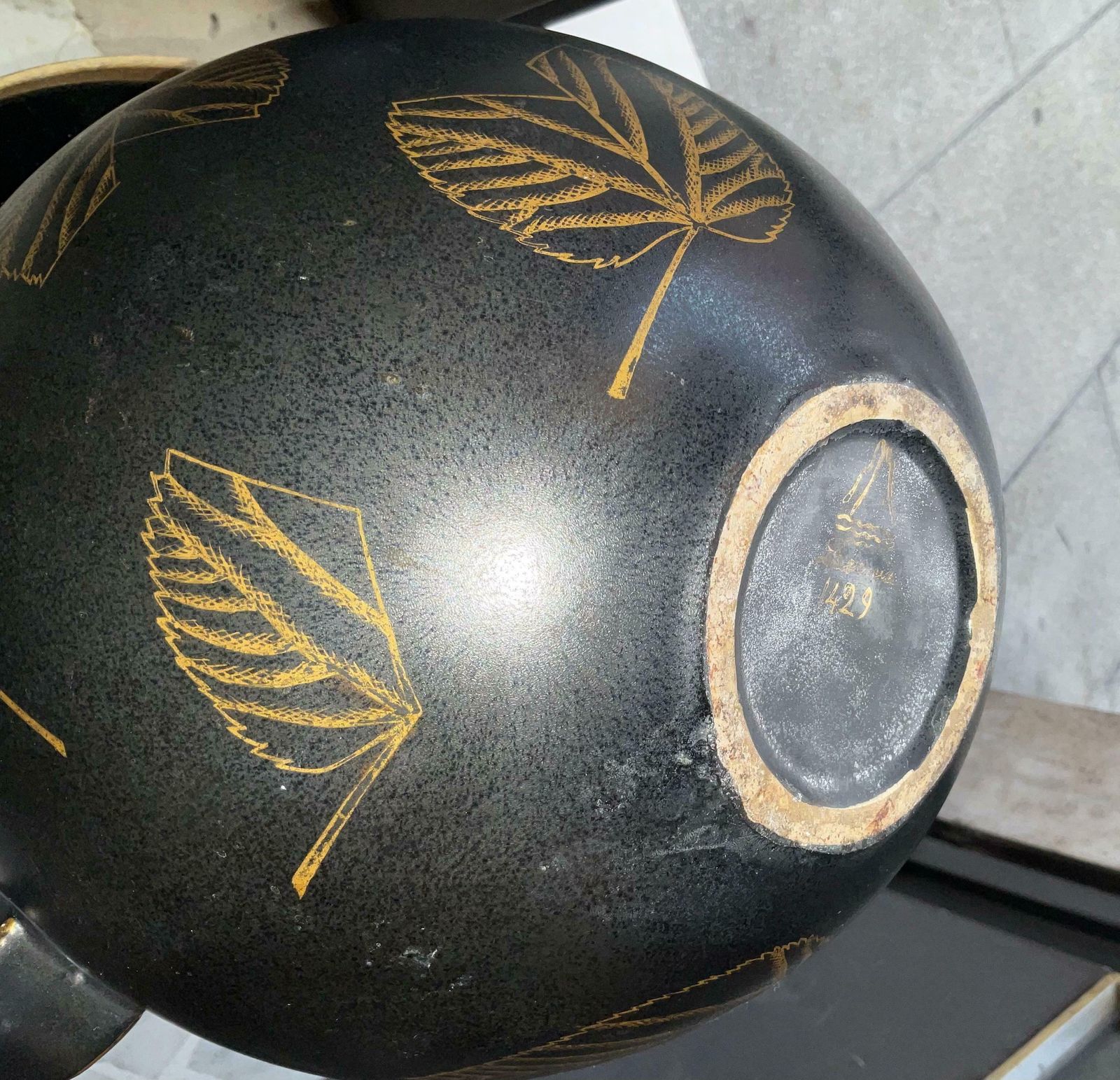 photo furniture Guido Andlovitz   Vase Model Monza 46  Glazed Strong Earthenware    Italy 1930
