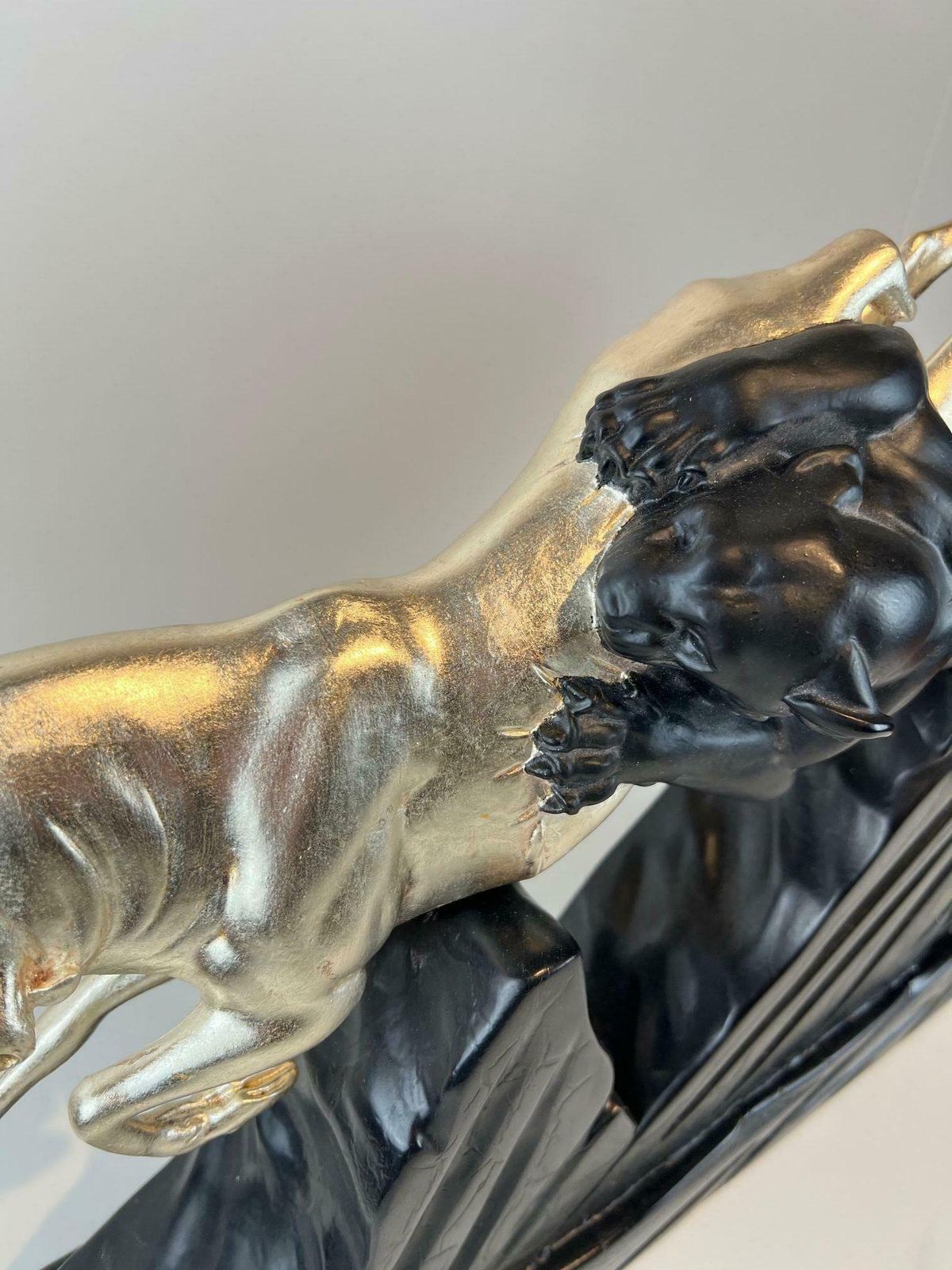photo vinterior Art Deco Sculpture Of A Deer And Panther By Rochard, White Gold, France C. 1930