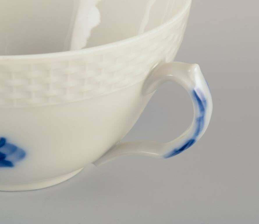Royal Copenhagen Blue Flower Braided. Set Of Six Pairs Of Bouillon Cups. photo buy