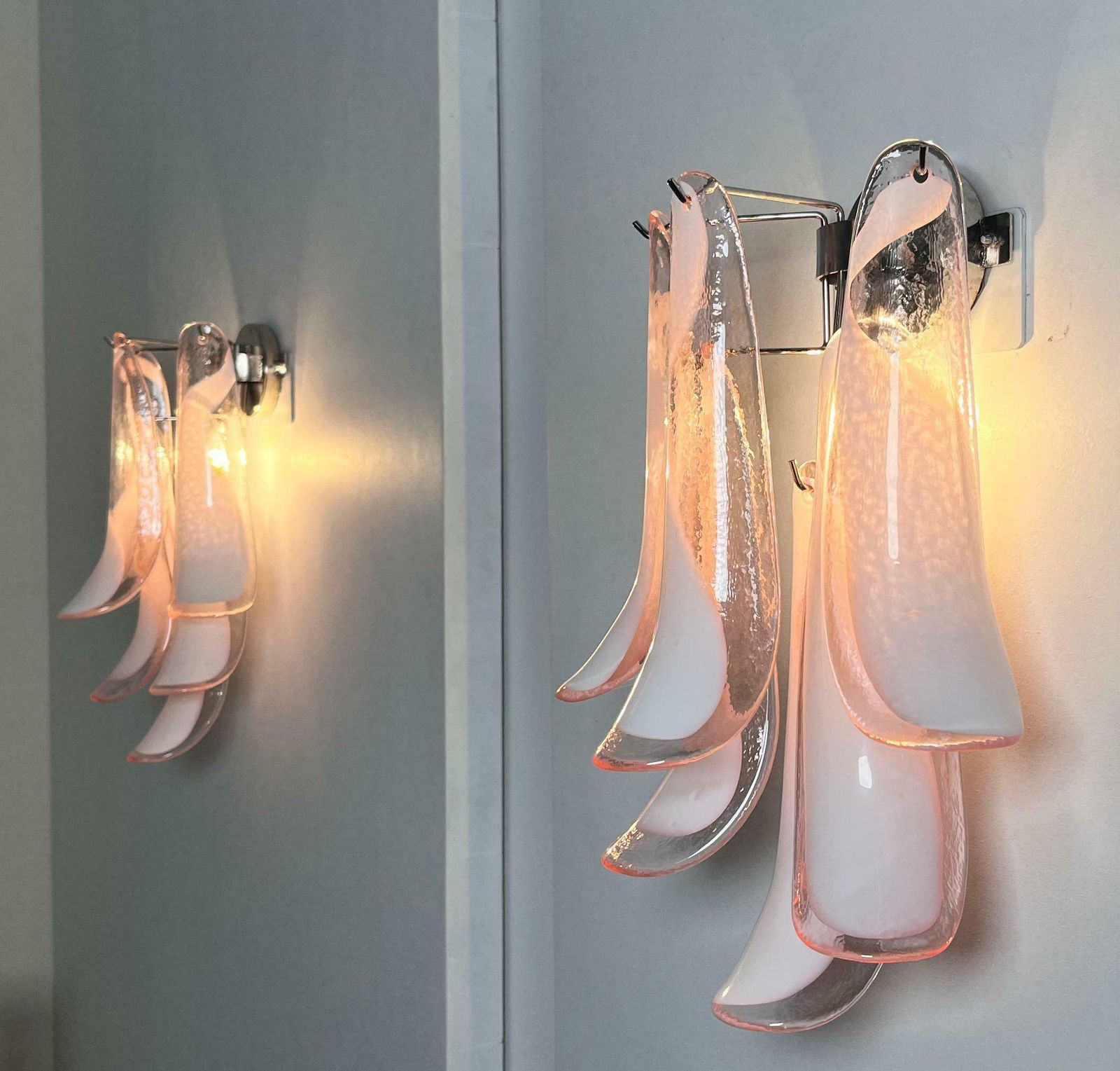 Set Of Four Italian Petal Murano Sconces photo for sale
