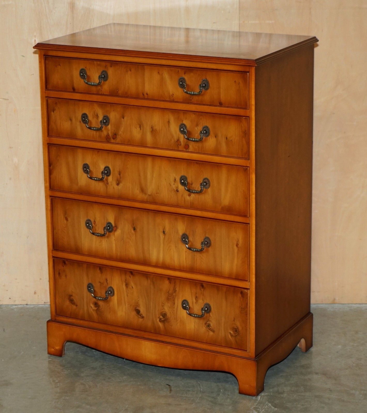 Pair Of Very Large 110cm Tall Sheraton Revival Burr Walnut Chests Of Drawers photo for sale