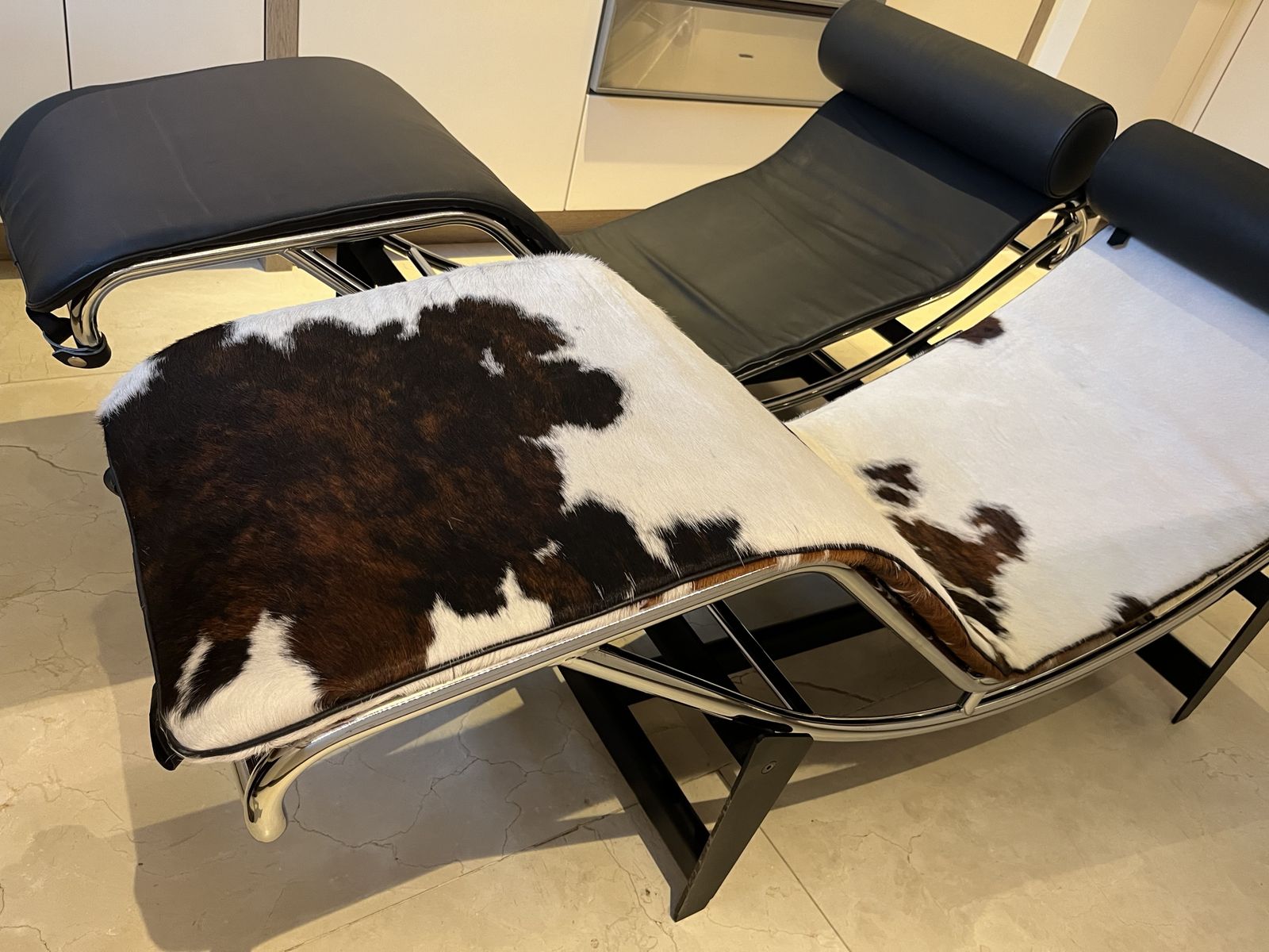 1920's Art Deco, Corbusier Style Chaise Longue Or Recliner Sofa photo furniture