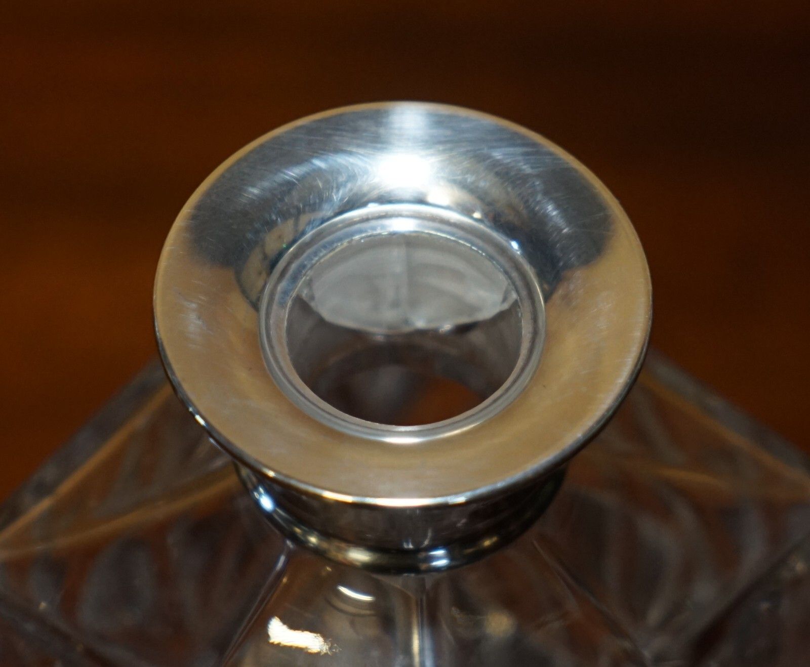 Fine 1978 Antique David Shaw Whisky Spirit Decanter With Sterling Silver Collar photo vintage