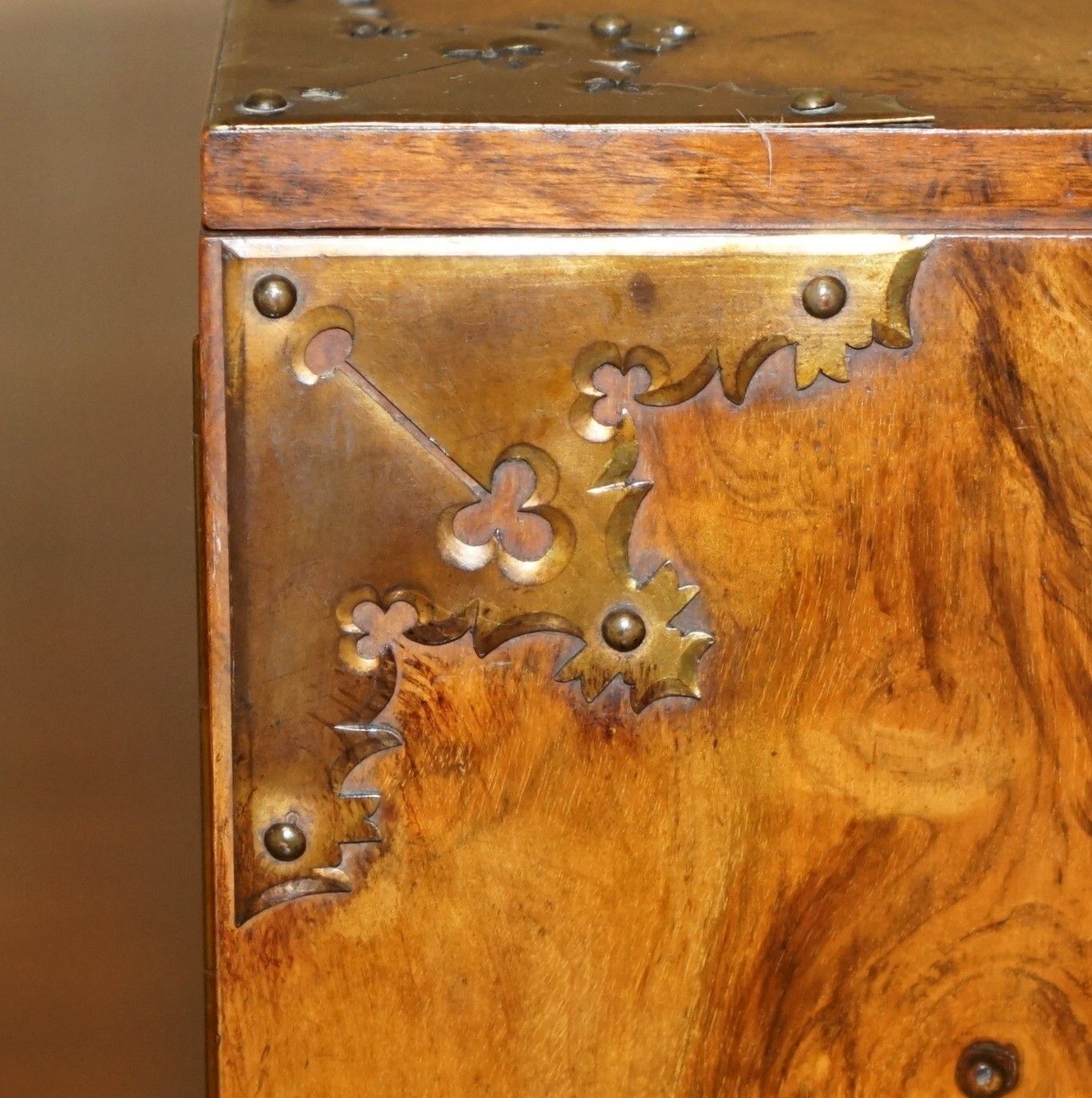 Exquisite Antique Regency Circa 1820 Burr Walnut & Brass Cigar Humidor Chest photo vintage
