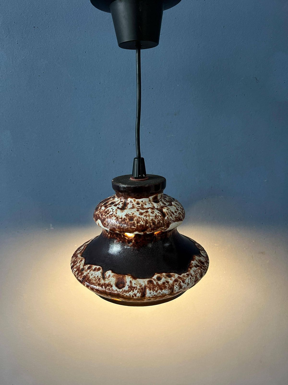 Bruine En Beige Keramieken Fat Lava Hanglamp, West Duitsland