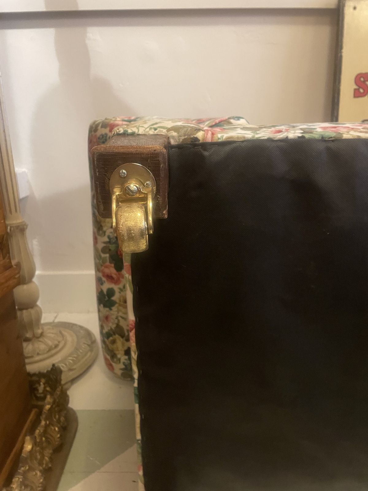 Edwardian Chaise Longue Mahogany With New Sanderson Upholstery photo furniture