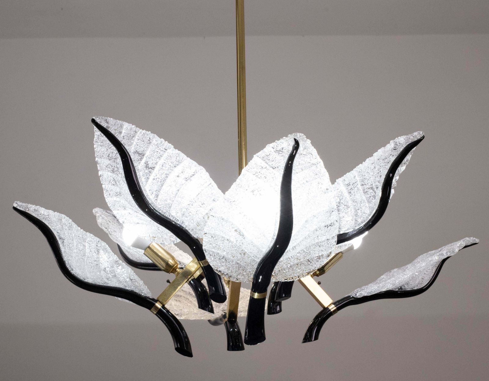 Large Size Elegant Chandelier Franco Luce For Seguso, Murano Glass, 1970s photo Lighting