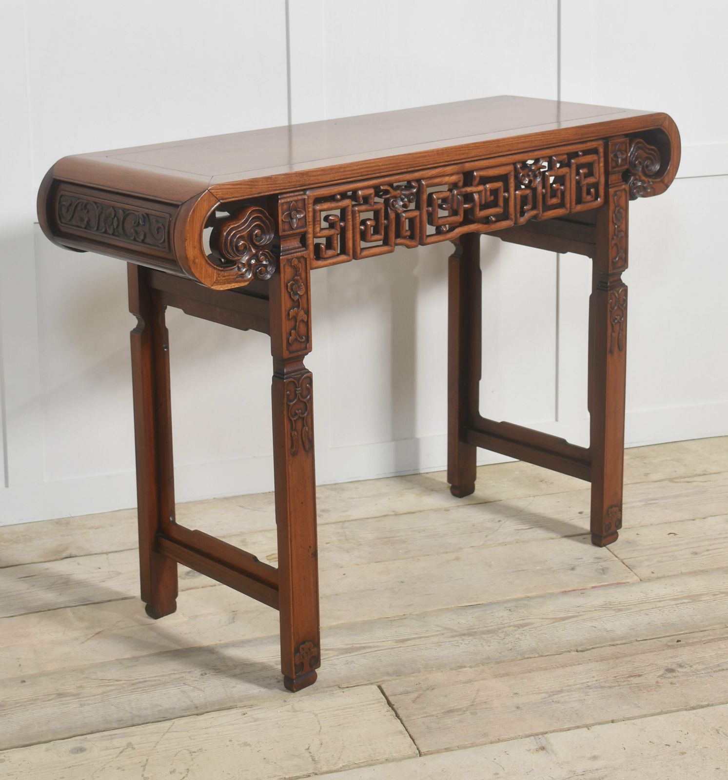 Chinese Altar Table, Oriental photo buy