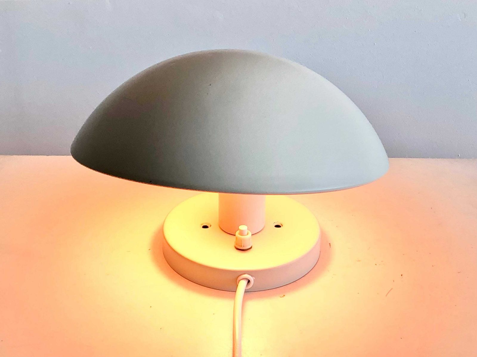 Louis Poulsen Ph Hat Vintage Wall Lamp With Great Indirect Warm Light   Design From 1961 By Poul Henningsen photo Lighting