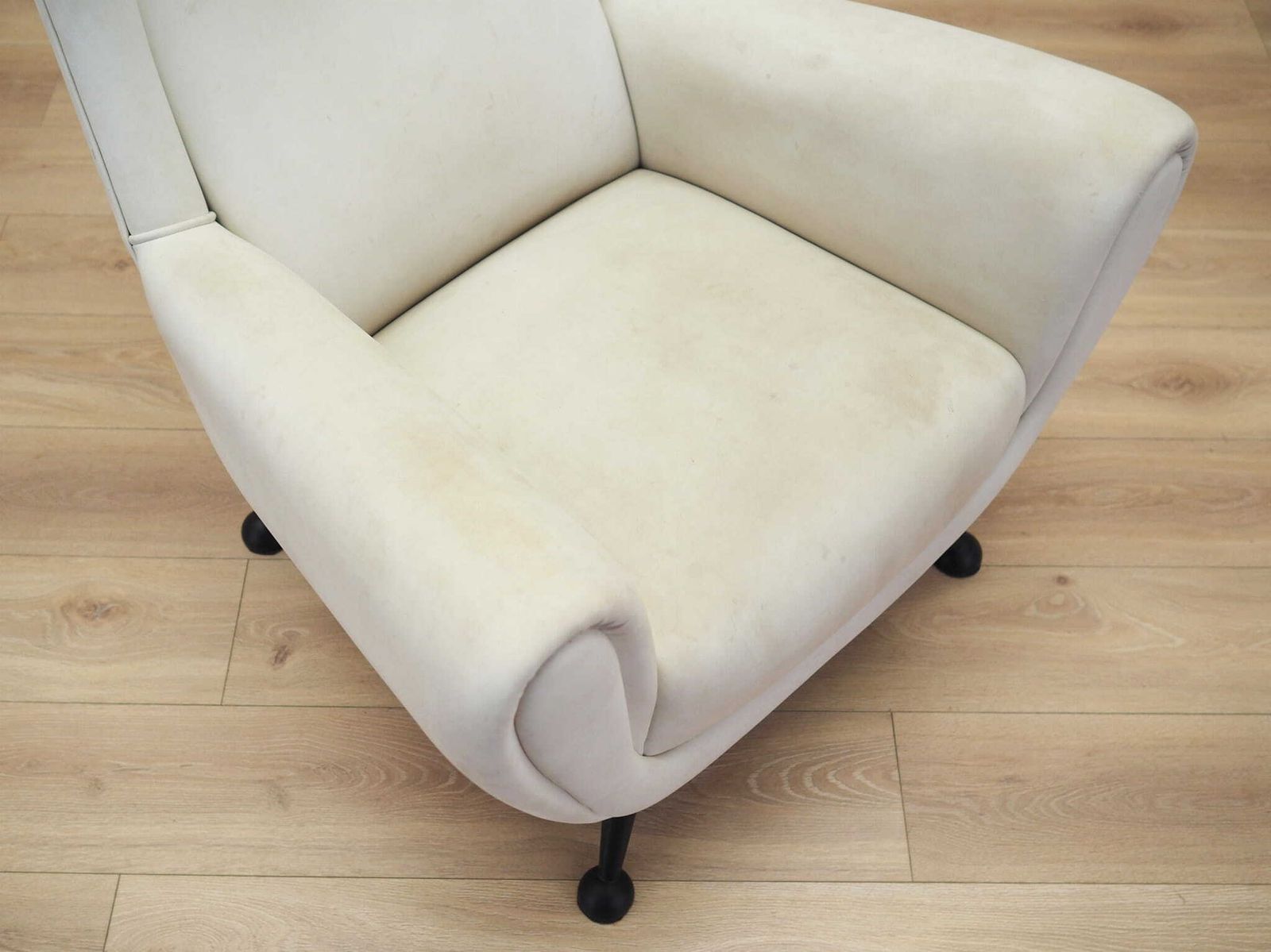 Furniture Lounge Armchair, Italian Design, 1980s, Production: Italy photo
