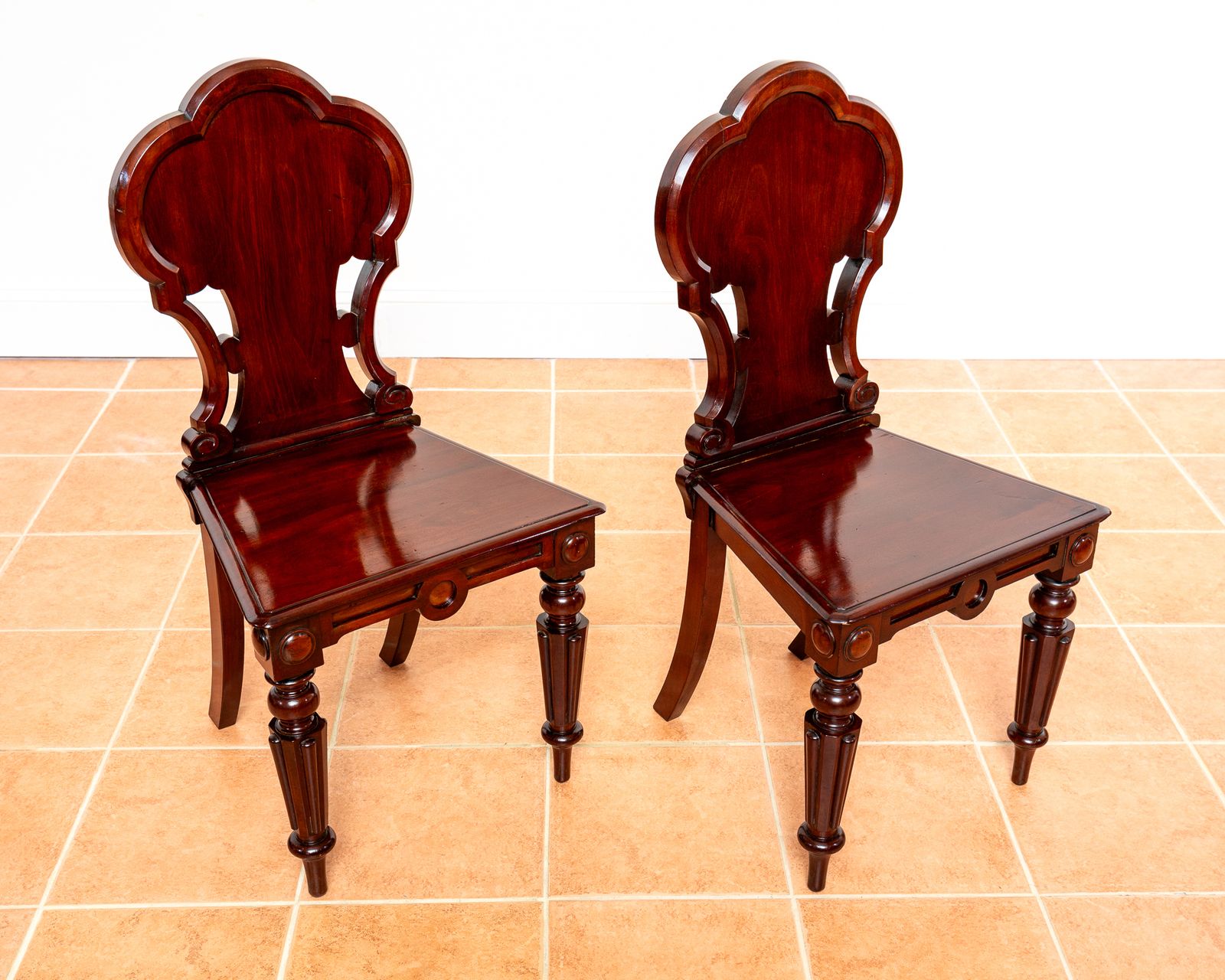 2850.0 Pair Of Regency Mahogany Hall Chairs 1810 Gillows Of Lancaster Country House Fine Antique Large Carved photo
