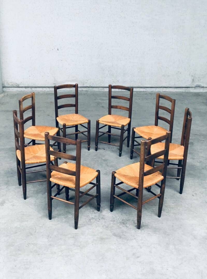 Meubels Franse Provincial Design Stoelen Met Biezen Zitting, Jaren 1940 photo