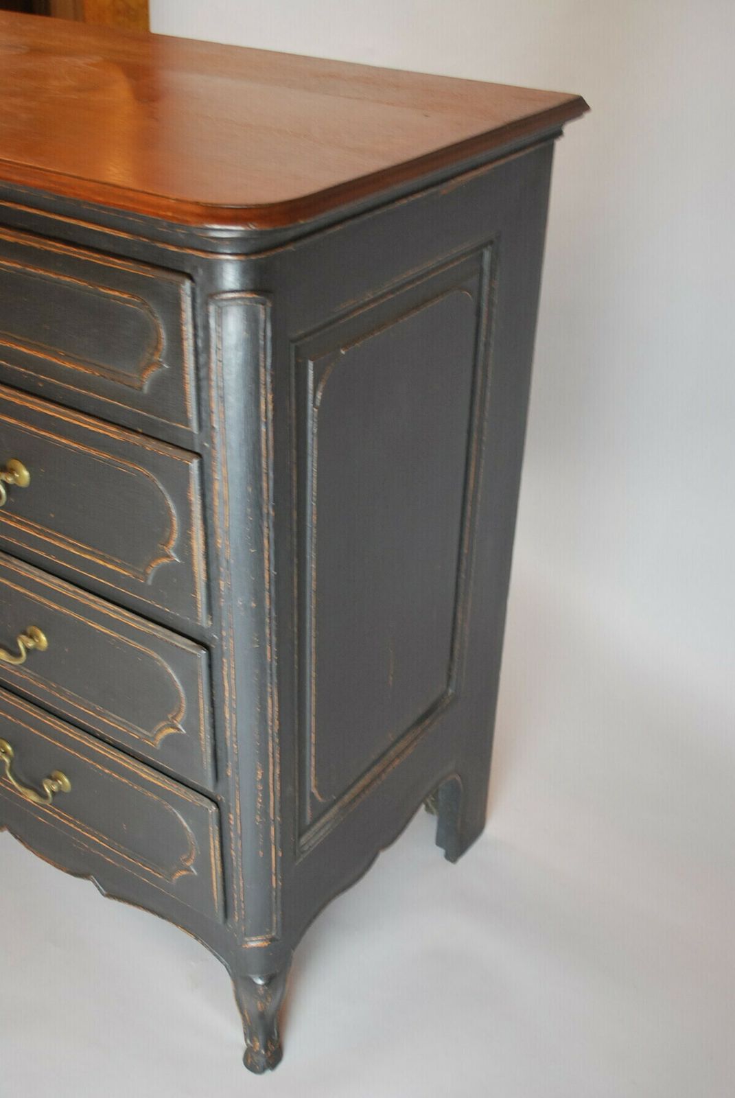 Transitional Style Chest Of Drawers photo buy