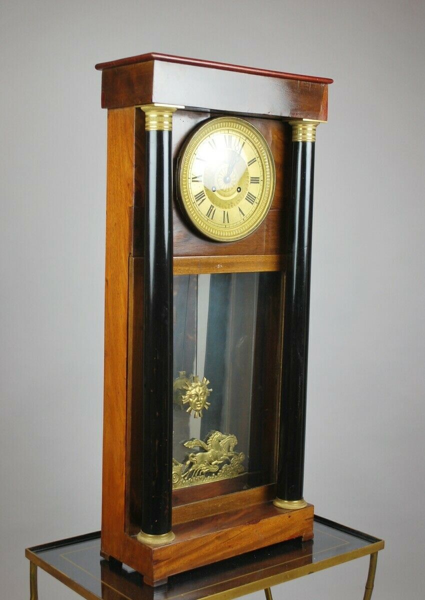 Empire Clock In Mahogany, Black Poly Wood photo 1800.0