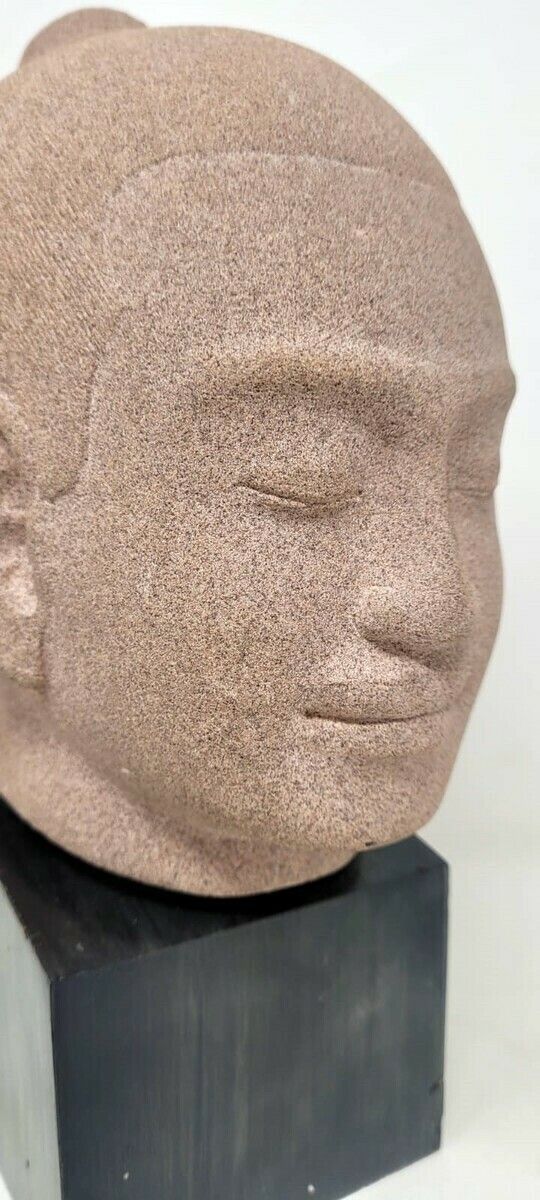 Reproduction Of Sculpted Head For Angkor Wat Temple photo 600.0