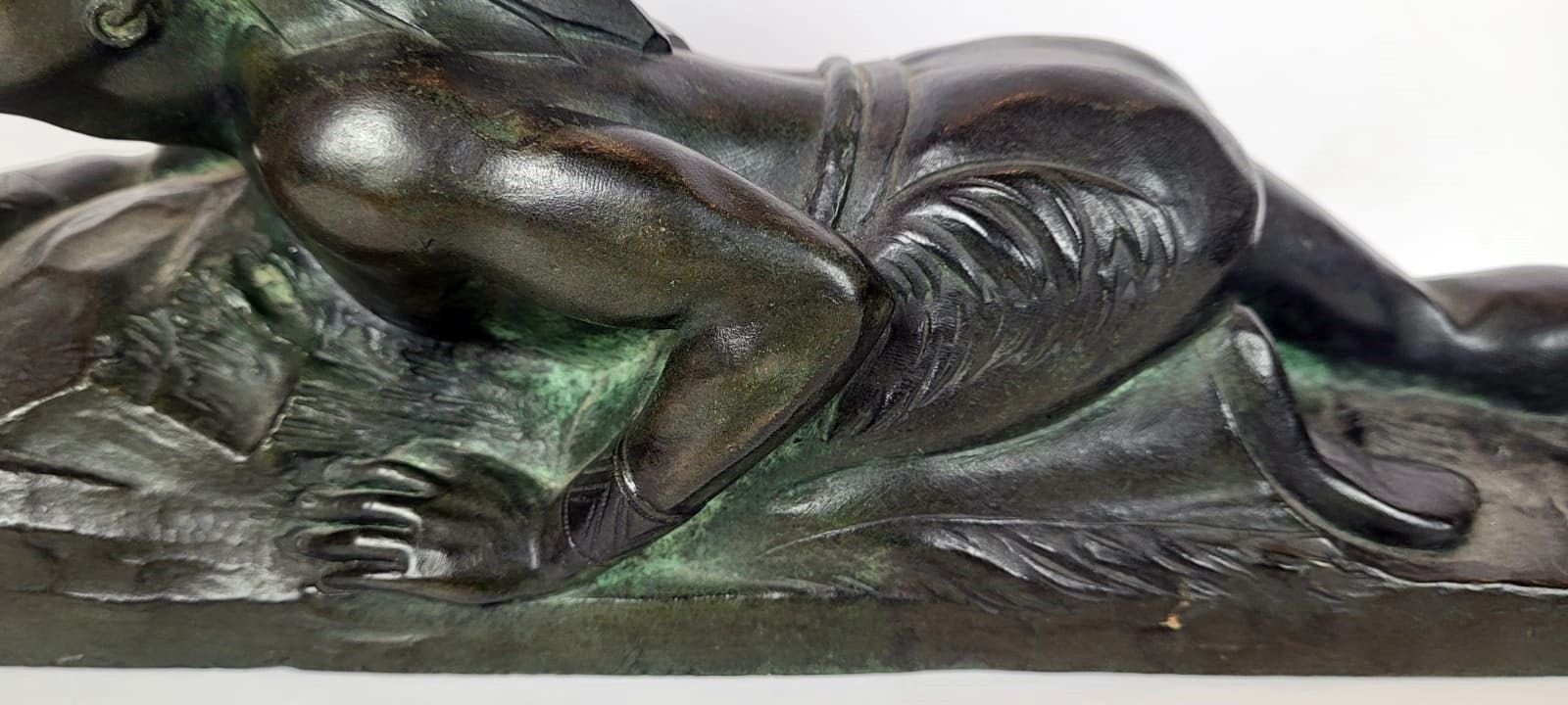 Art Deco Bronze Sculpture With Green Patina Representing An Indian On The Lookout. Signed E.Guy For Edouard Guy Du Passage (1872   1925)   France photo 1850.0