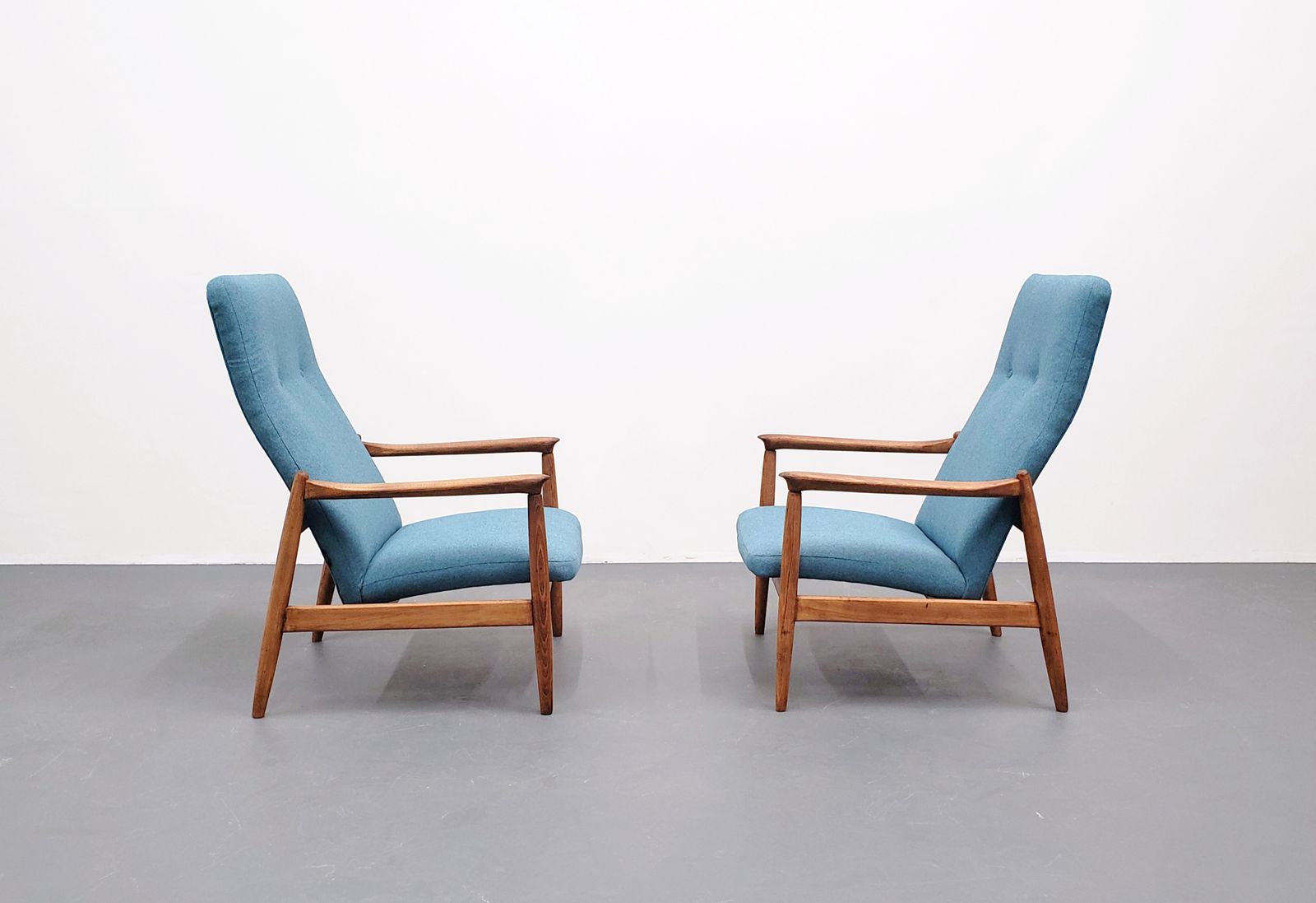 1965 Chair By Edmund Homa, Model Gfm 64 High Blue photo vinterior