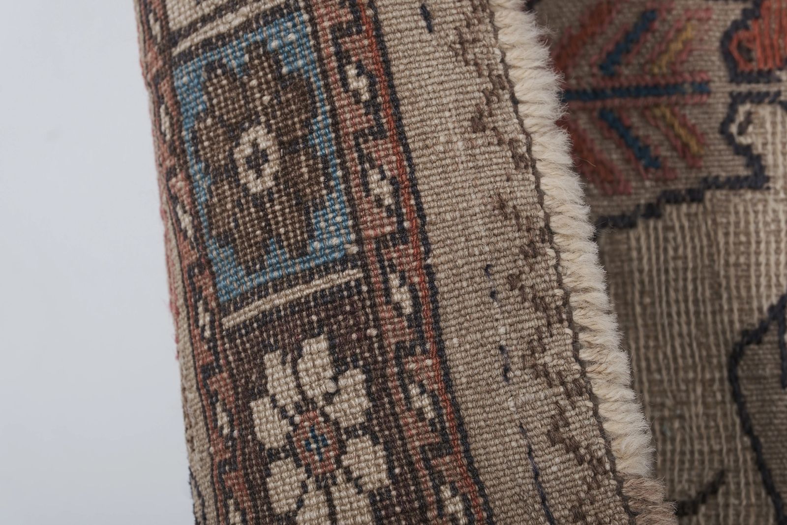 Textiles 1950s Gabbeh Rug In Animal Pictorials 4'5'' X photo