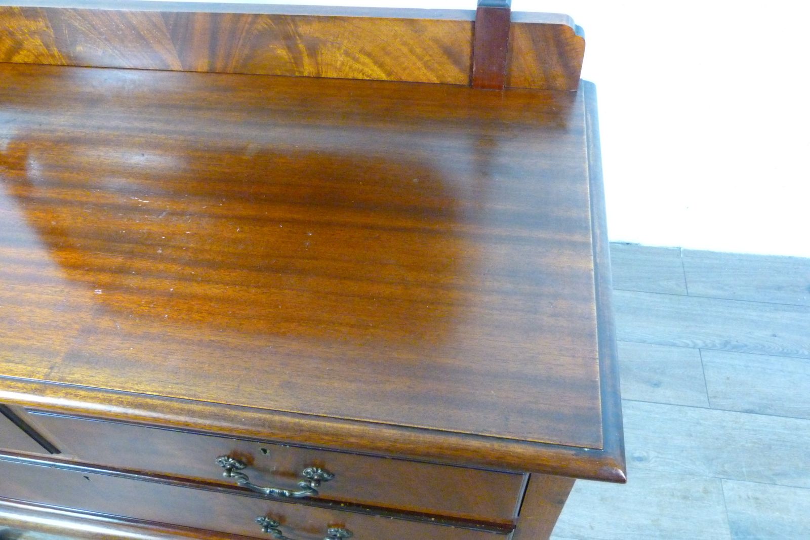 Early 20th Century Mahogany Dressing Table On Cabriolet Legs photo vintage
