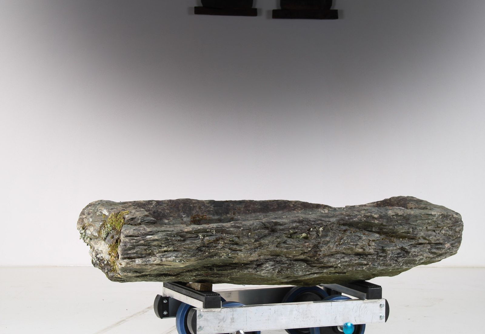 photo buy 17th Century Large Stone Trough Garden Feature Weathered Moss Bonsai Carved Stone