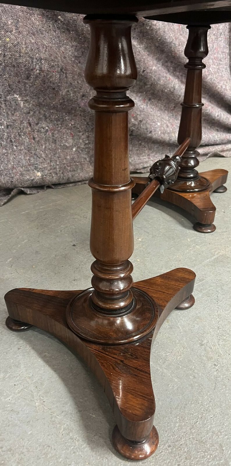 Good Quality 19th C. Rosewood Whatnot Dumb Waiter photo vintage