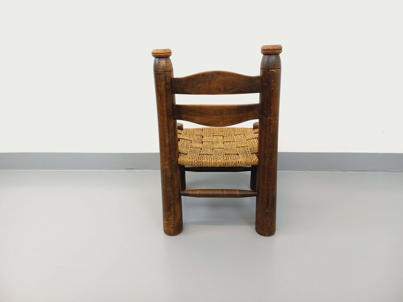 photo for sale Fauteuil bas brutaliste Charles Dudouyt en bois
