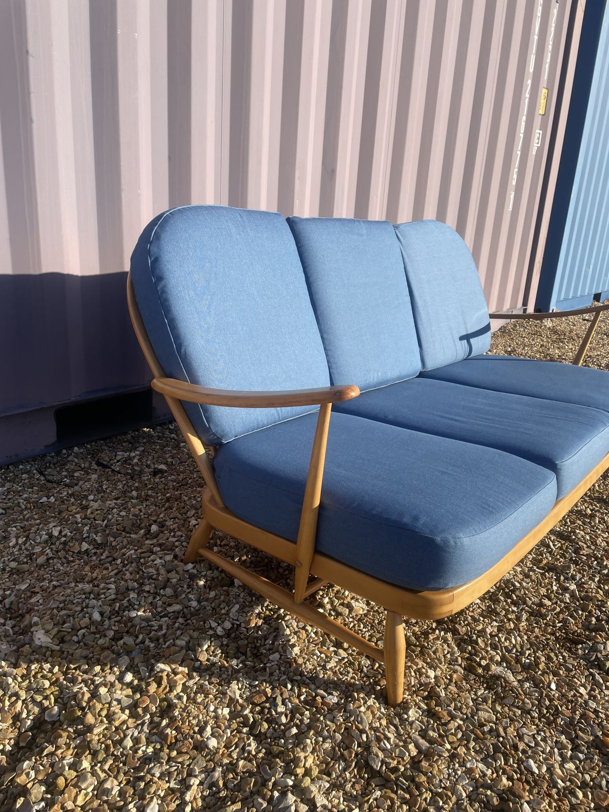 Ercol 203 3 Seater Sofa In Blonde photo Furniture