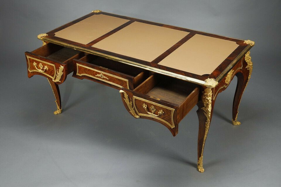 Louis XV Style Flat Desk In Marquetry And Rich Gilt Bronze Mountings photo 19617.0