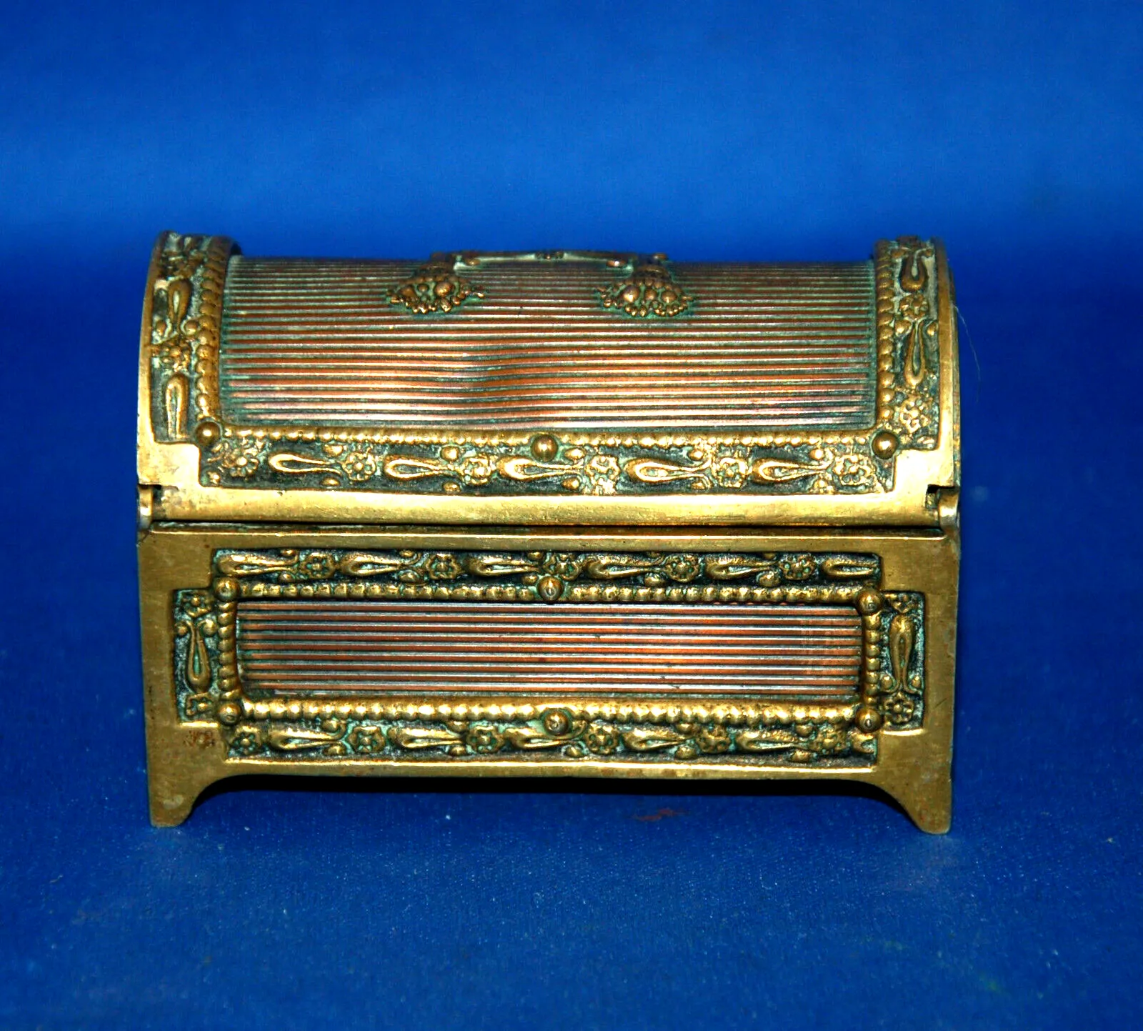 An Antique Art Nouveau Brass Or Bronze Casket, 19th Century, Lined, Copper Detai photo Home Decor