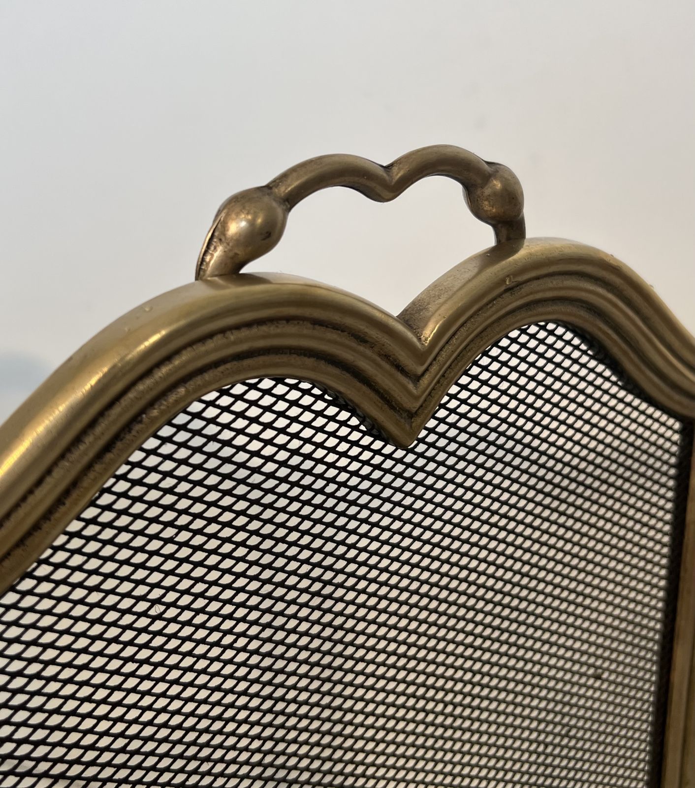 photo furniture Neoclassical Style Brass And Mesh Fire Screen