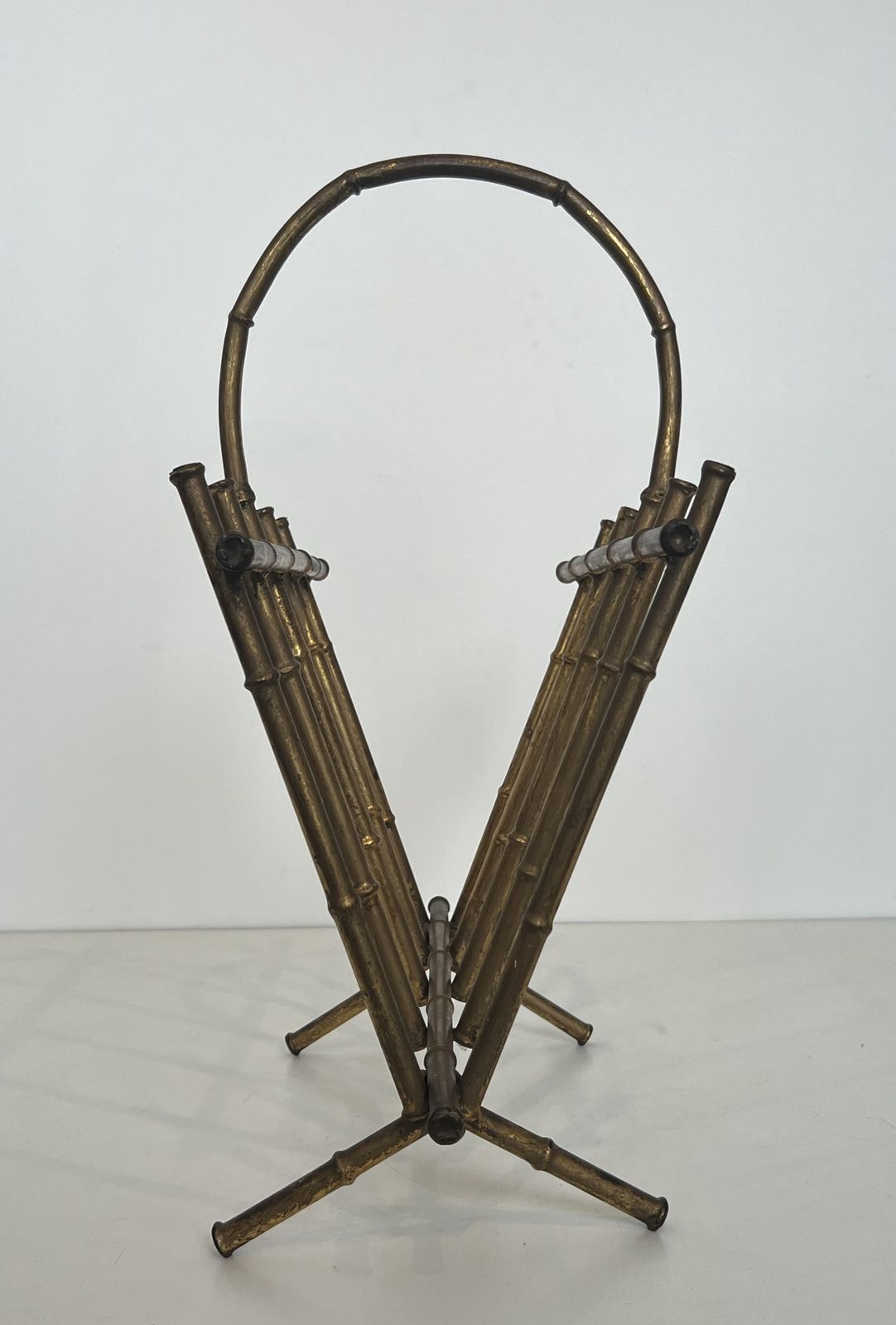 photo vintage Faux Bamboo Style Gold Metal Magazine Rack Attributed To Maison Baguès
