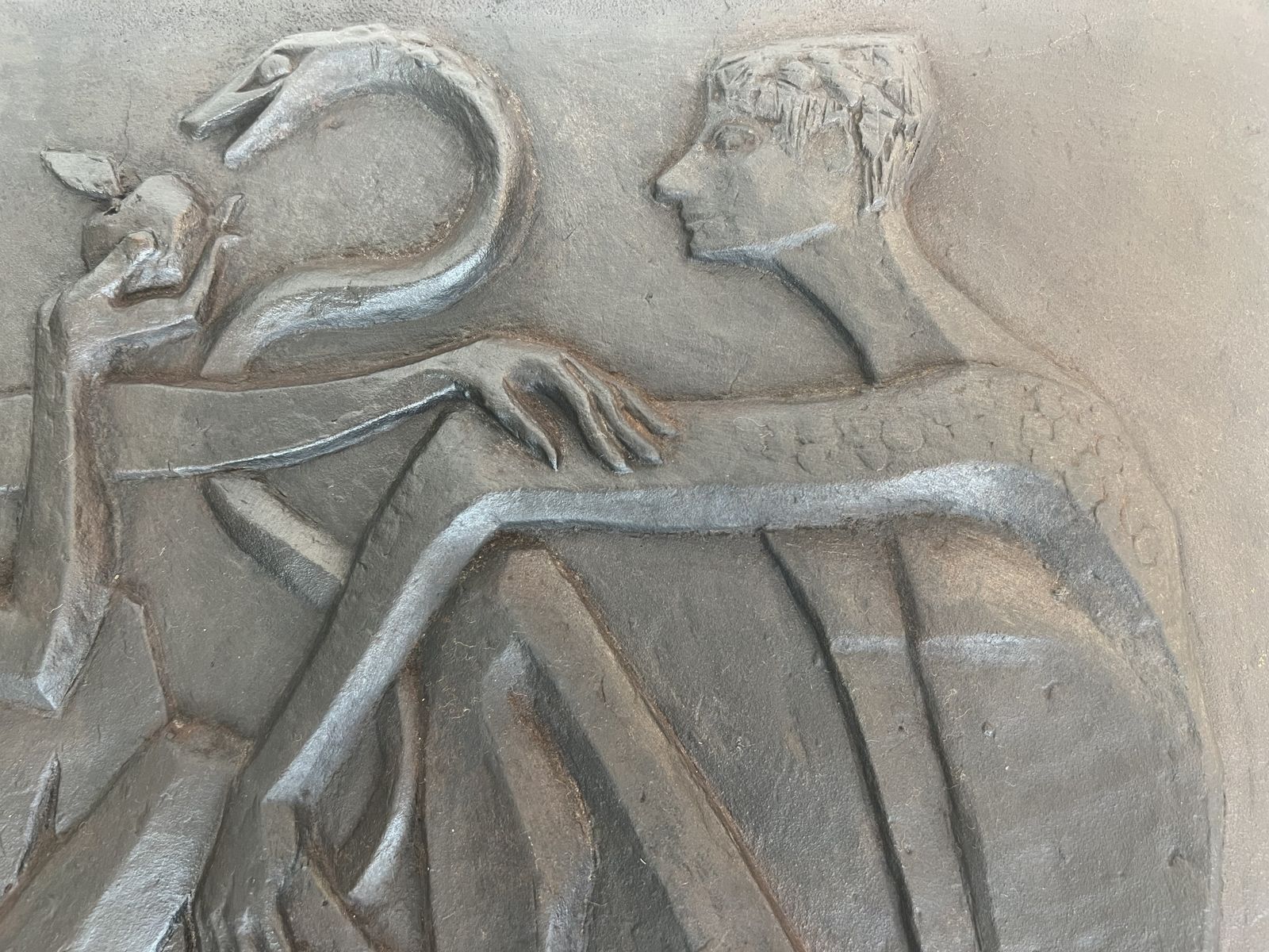 photo vintage Modernist Cast Iron Fireplace Plate Depicting Adam And Eve, The Apple And The Serpent. Signed And Published By Stern